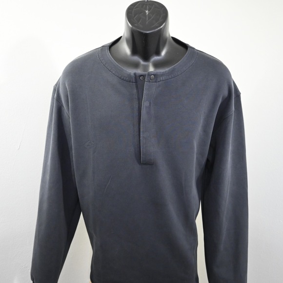 lululemon athletica Other - Lululemon Sweatshirt Black Snap Neck Long Sleeve Pullover Mens Size‎ Large